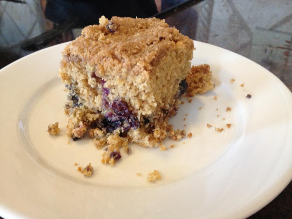 blueberry-crumble-coffee-cake